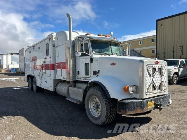Peterbilt 367 Log trucks