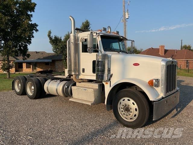 Peterbilt 367 Conventional Trucks / Tractor Trucks