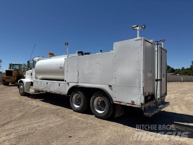 Peterbilt 375 Tank Trucks