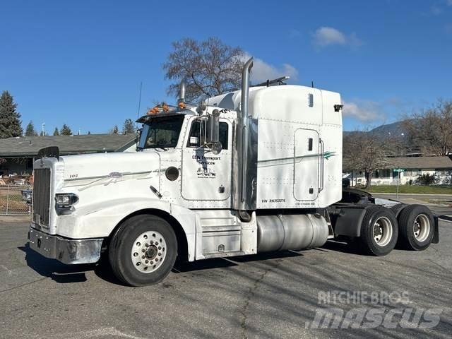 Peterbilt 377 Conventional Trucks / Tractor Trucks