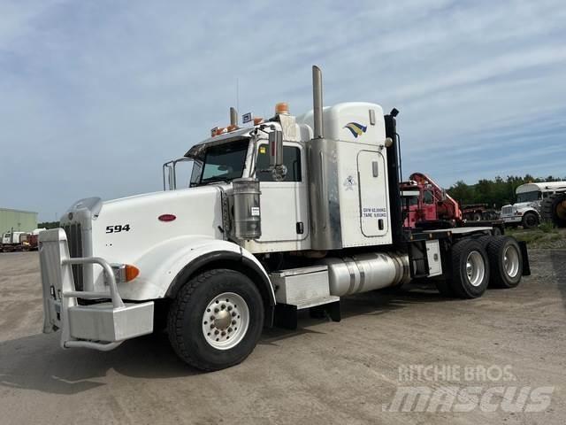 Peterbilt 378 Tow Trucks / Wreckers