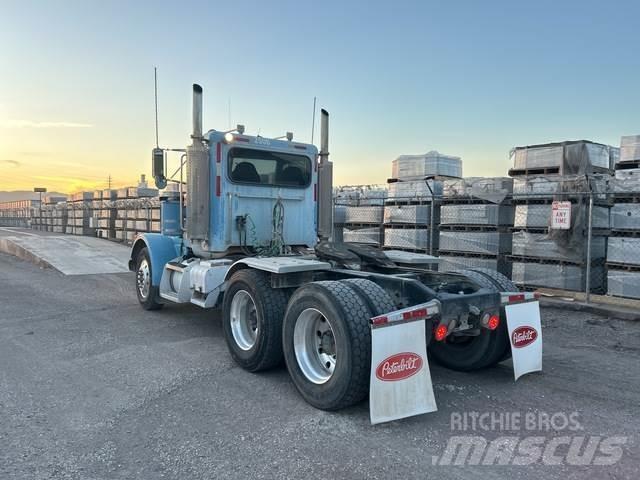 Peterbilt 378 Conventional Trucks / Tractor Trucks