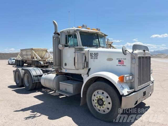 Peterbilt 378 Conventional Trucks / Tractor Trucks