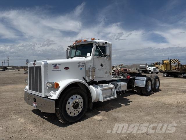 Peterbilt 378 Conventional Trucks / Tractor Trucks