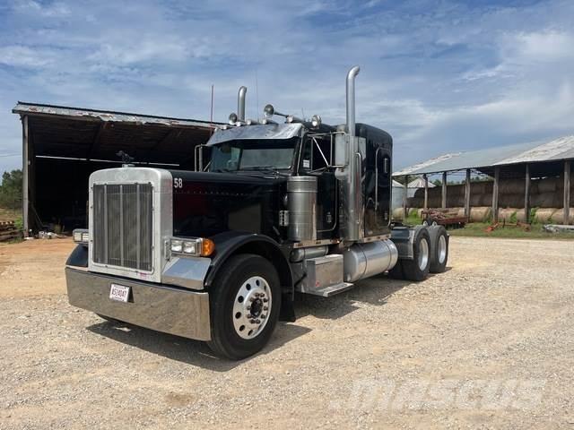 Peterbilt 379 Conventional Trucks / Tractor Trucks