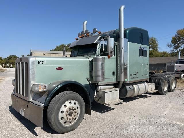 Peterbilt 379 Conventional Trucks / Tractor Trucks
