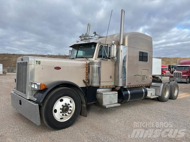 Peterbilt 379 Conventional Trucks / Tractor Trucks