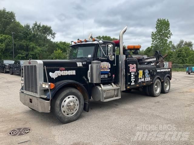 Peterbilt 379 Tow Trucks / Wreckers