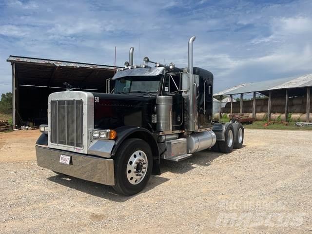 Peterbilt 379 Conventional Trucks / Tractor Trucks