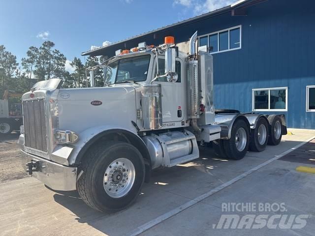 Peterbilt 379 Conventional Trucks / Tractor Trucks