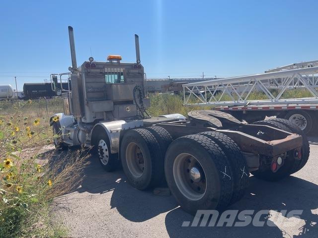 Peterbilt 379 Conventional Trucks / Tractor Trucks