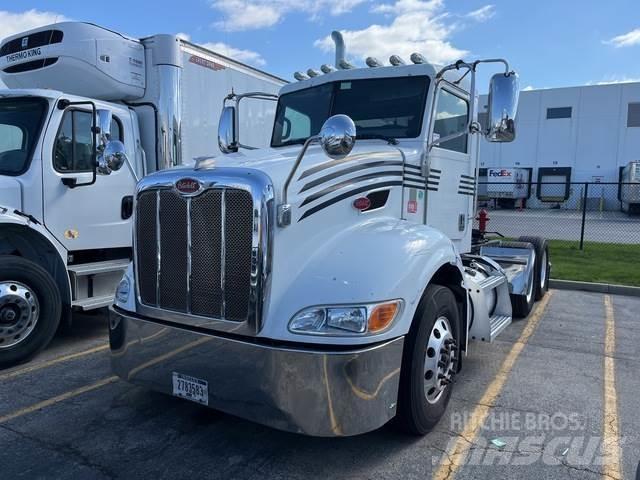 Peterbilt 384 Conventional Trucks / Tractor Trucks