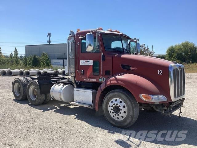 Peterbilt 386 Conventional Trucks / Tractor Trucks