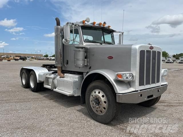 Peterbilt 388 Conventional Trucks / Tractor Trucks