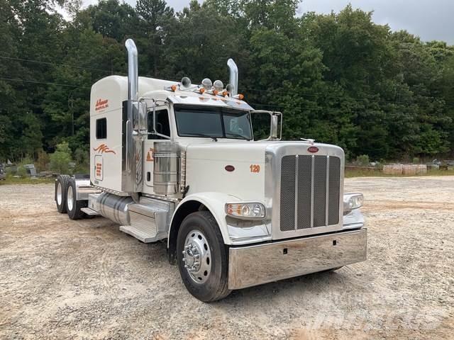 Peterbilt 389 Conventional Trucks / Tractor Trucks