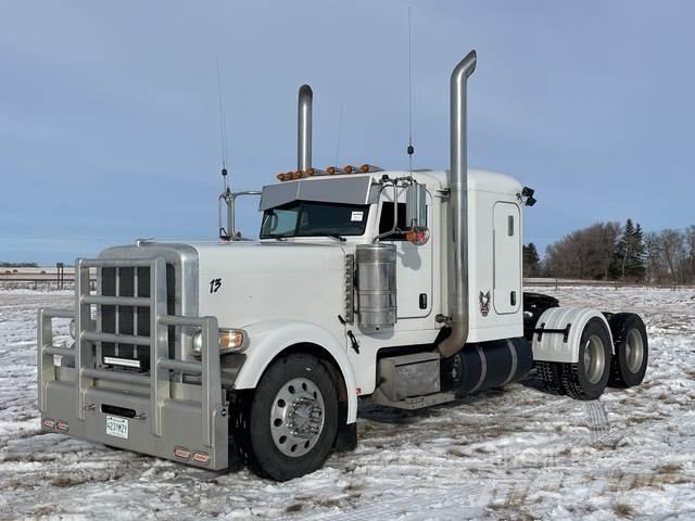 Peterbilt 389 Conventional Trucks / Tractor Trucks