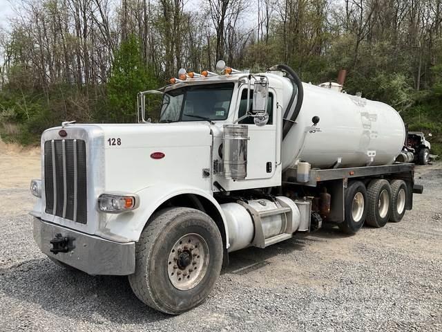 Peterbilt 389 Vacuum Trucks