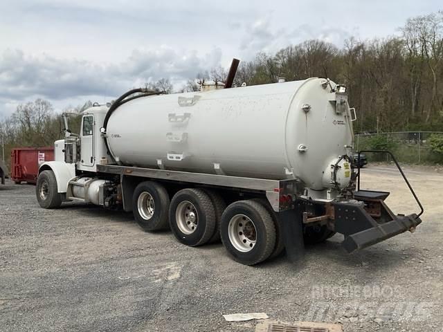 Peterbilt 389 Vacuum Trucks