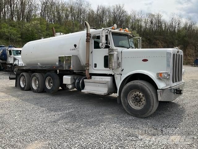 Peterbilt 389 Vacuum Trucks