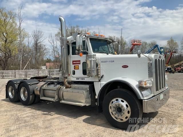 Peterbilt 389 Conventional Trucks / Tractor Trucks
