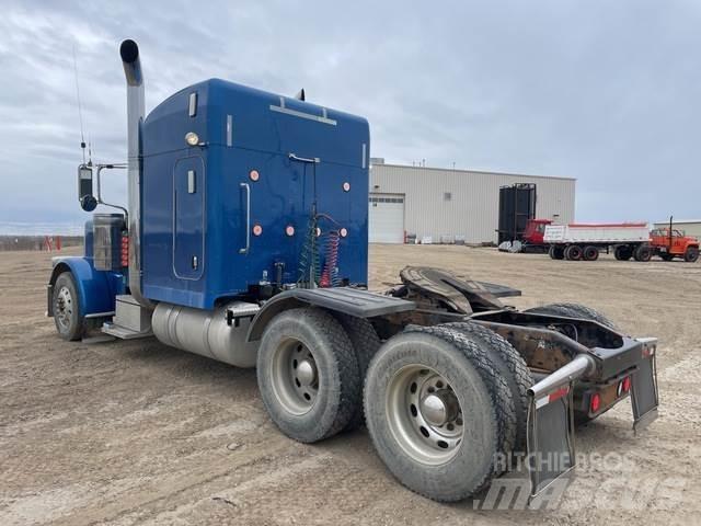 Peterbilt 389 Conventional Trucks / Tractor Trucks