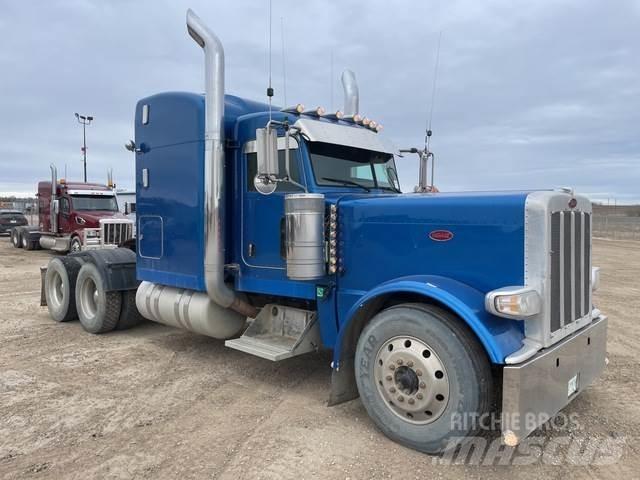 Peterbilt 389 Conventional Trucks / Tractor Trucks