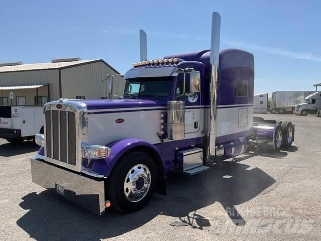 Peterbilt 389 Conventional Trucks / Tractor Trucks