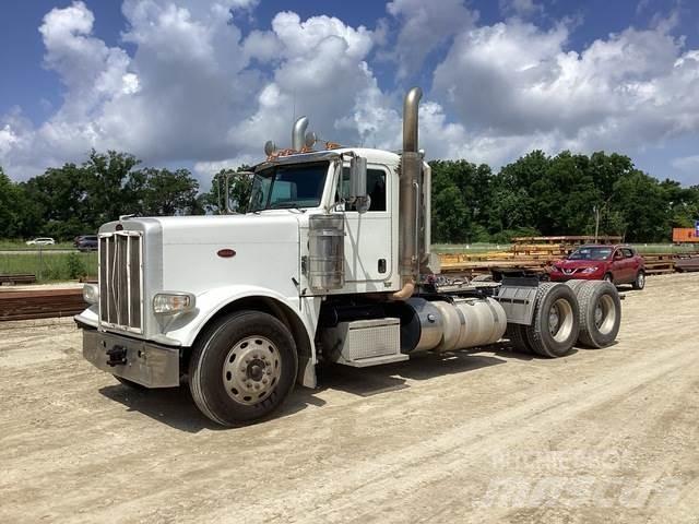 Peterbilt 389 Conventional Trucks / Tractor Trucks