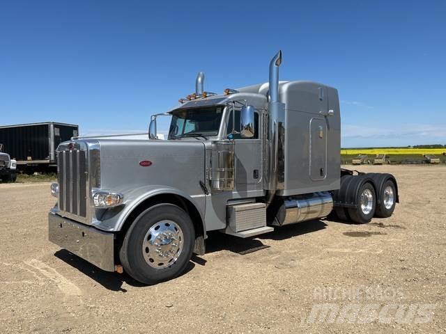 Peterbilt 389 Conventional Trucks / Tractor Trucks