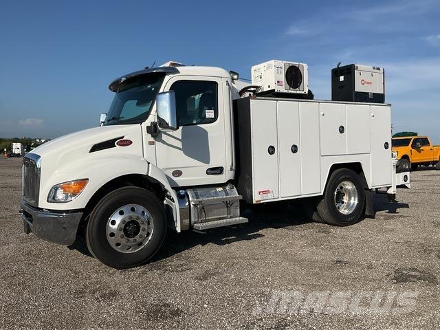 Peterbilt 536 Work Trucks / Municipal