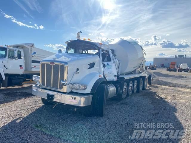 Peterbilt 567 Other Trucks