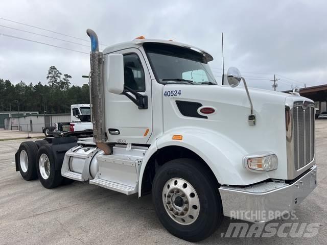 Peterbilt 567 Conventional Trucks / Tractor Trucks