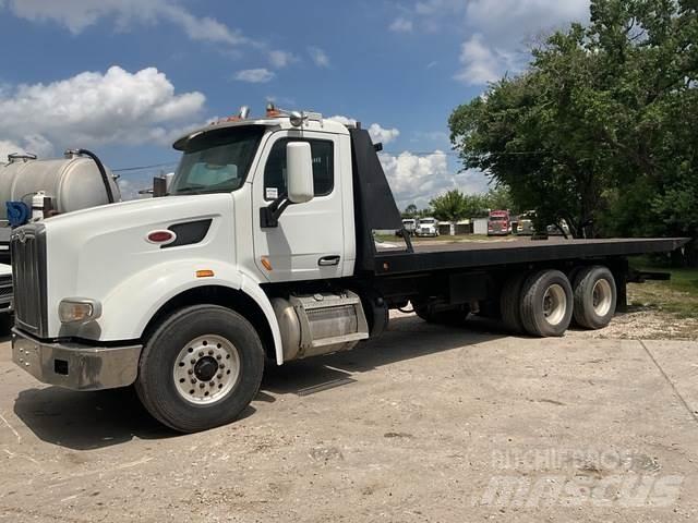 Peterbilt 567 Tow Trucks / Wreckers