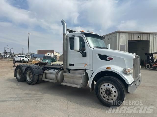 Peterbilt 567 Conventional Trucks / Tractor Trucks