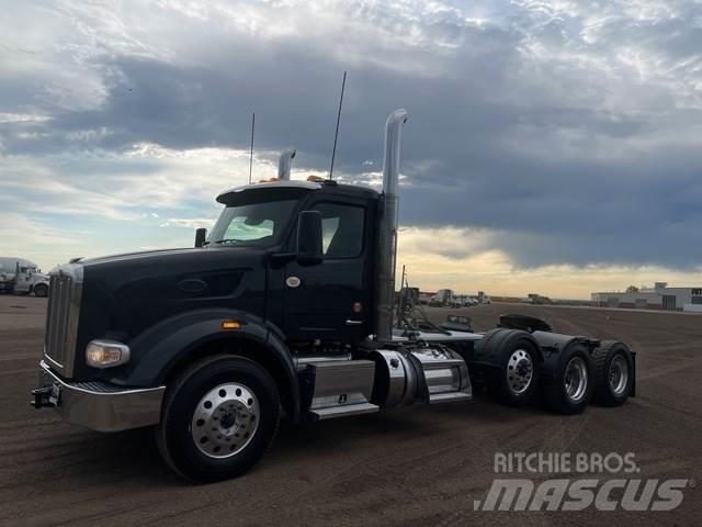Peterbilt 567 Conventional Trucks / Tractor Trucks