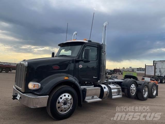 Peterbilt 567 Conventional Trucks / Tractor Trucks
