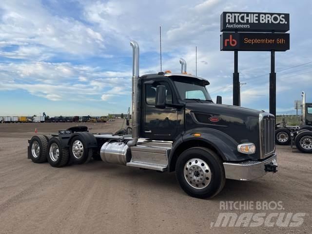 Peterbilt 567 Conventional Trucks / Tractor Trucks