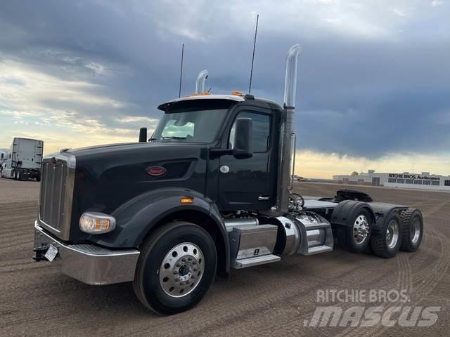 Peterbilt 567 Conventional Trucks / Tractor Trucks