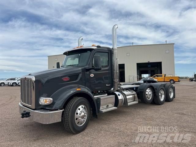 Peterbilt 567 Conventional Trucks / Tractor Trucks