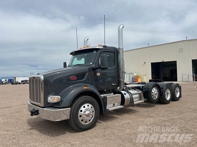 Peterbilt 567 Conventional Trucks / Tractor Trucks