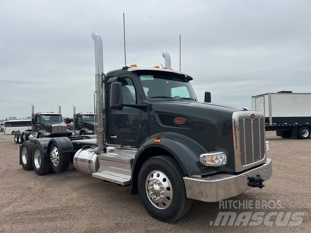 Peterbilt 567 Conventional Trucks / Tractor Trucks
