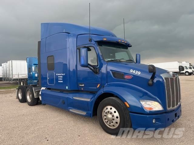 Peterbilt 579 Conventional Trucks / Tractor Trucks