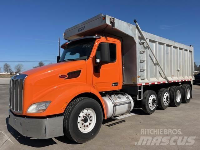 Peterbilt 579 Dump Trucks
