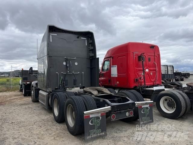 Peterbilt 579 Conventional Trucks / Tractor Trucks