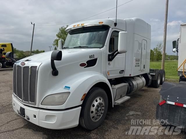 Peterbilt 579 Conventional Trucks / Tractor Trucks