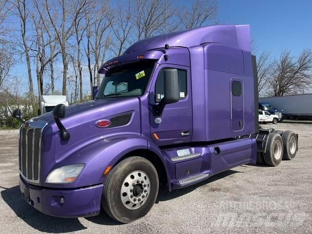Peterbilt 579 Conventional Trucks / Tractor Trucks