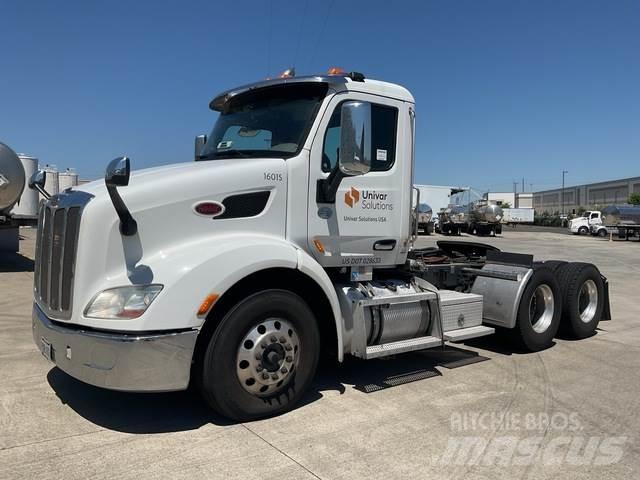 Peterbilt 579 Conventional Trucks / Tractor Trucks