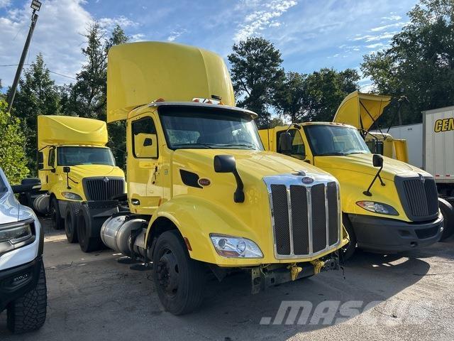 Peterbilt 579 Conventional Trucks / Tractor Trucks