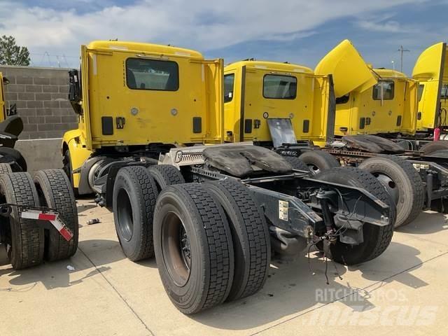 Peterbilt 579 Conventional Trucks / Tractor Trucks