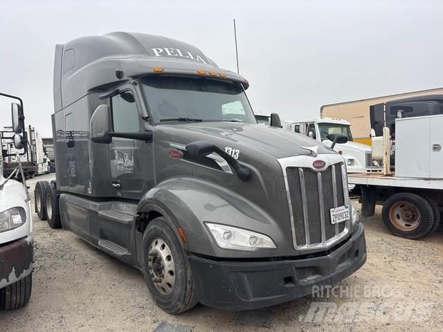 Peterbilt 579 Conventional Trucks / Tractor Trucks